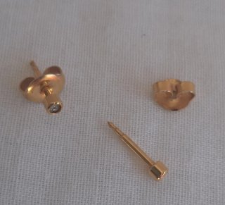 Pendientes bebé  con circonita
