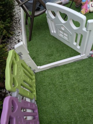 Parque infantil modular de plástico