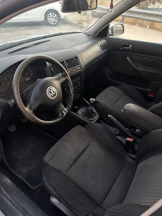 Volkswagen Golf 2002