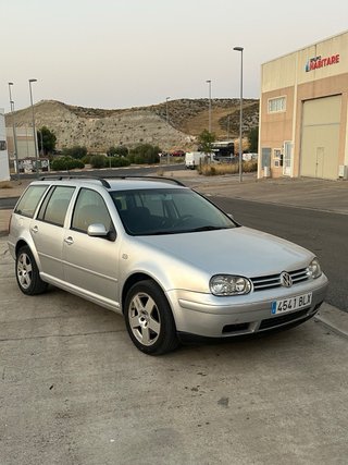 Volkswagen Golf 2002