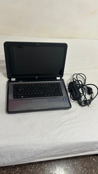 Lote Electrónicos: Ventilador, Afeitadora, Laptop