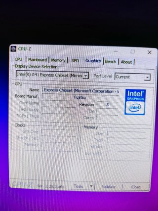 Ordenador Gigabyte Plata y Azul
