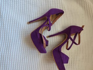Zapatos de tacón AJVANI morados