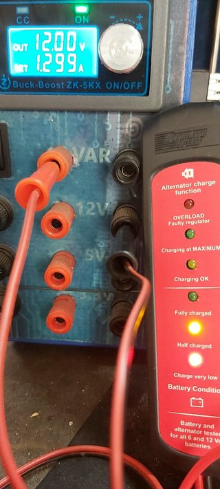 Tester Batteria e Alternatore Ultimate Speed 6V/12