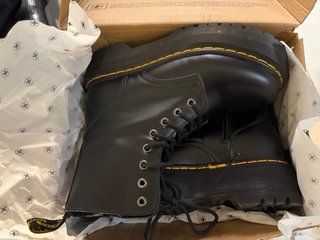 Dr Martens Jadon Piel plataforma Talla 41