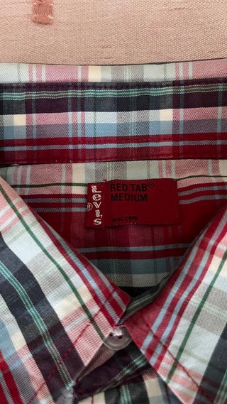 Camisa Levi's cuadros chico