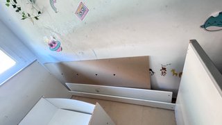 Cama alta infantil con escritorio