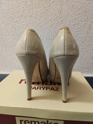 Zapatos de tacón Marypaz efecto serpiente