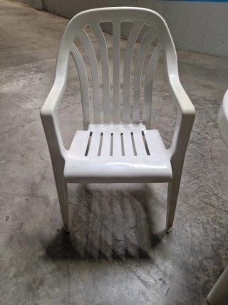 Mesa y 6 sillas terraza plástico blanco