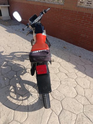 Derbi FDS Enduro Roja y Negra