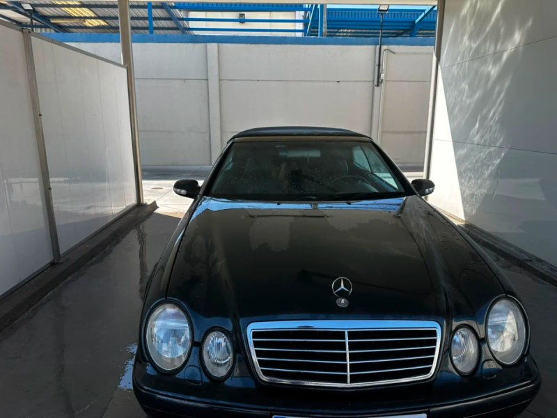 Mercedes-Benz  CLK 2000 - foto 1