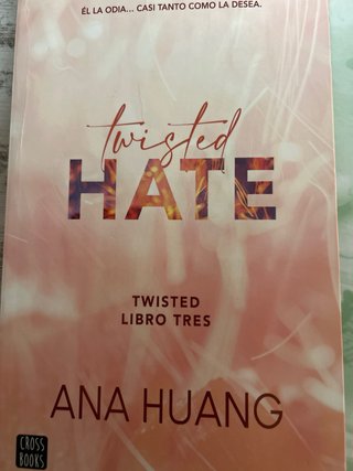 libro saga twisted