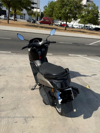Yamaha N-max 125 Scooter