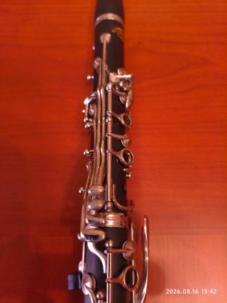 Clarinete Sib J.Michael CL440