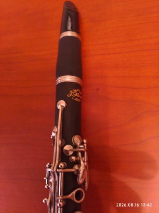 Clarinete Sib J.Michael CL440