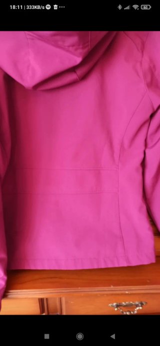 Anorak forrado con capucha