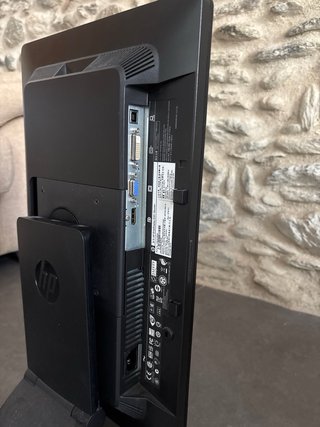 Monitor HP EliteDisplay E201 con base giratoria