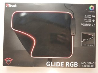 Glide RGB - Mousepad & USB Hub - GXT 765