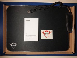 Glide RGB - Mousepad & USB Hub - GXT 765