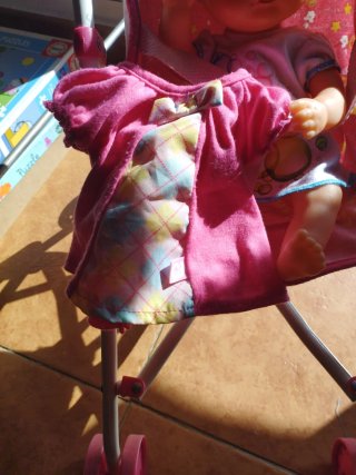 Carrito con Nenuco.