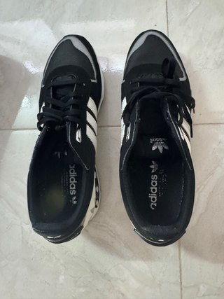 Zapatillas Adidas LA Trainer II Talla 43.5