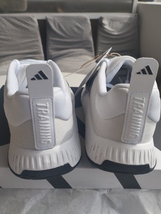 Zapatillas Adidas Training Everyset Talla 40 Nueva