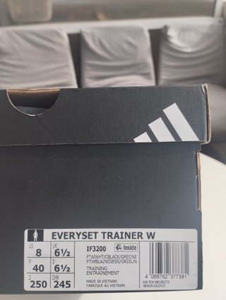 Zapatillas Adidas Training Everyset Talla 40 Nueva