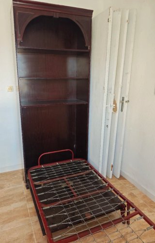 Mueble Librería con Cama Plegable/Abatible