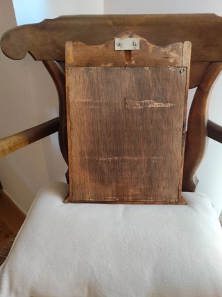 Mueble expositor portapipas en  madera
