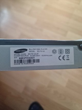 Reproductor Blu-ray Samsung BD-F5100 + Mando