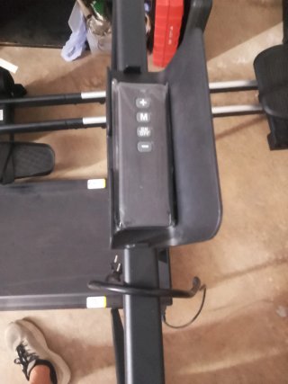 Máquina de remo y cinta de correr