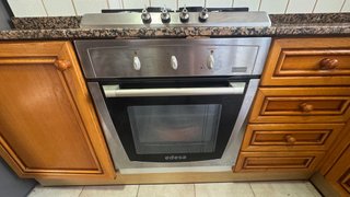 Cucina a gas Smeg: fuochi, forno e cappa