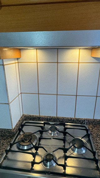 Cucina a gas Smeg: fuochi, forno e cappa