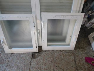 Ventana baño 60x70cm 65€