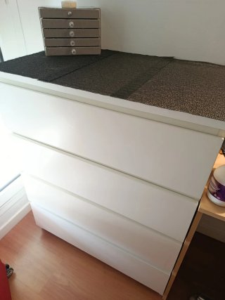 Cómoda 4 cajones Ikea blanca