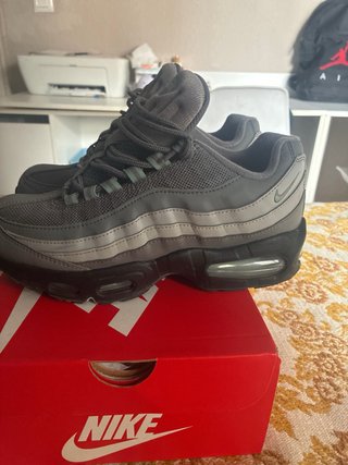 Nike Air Max 95 Gris