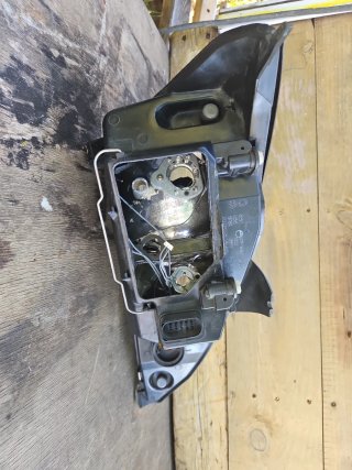Faro Delantero izquierdo Ford Focus MK2