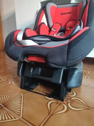 Silla de coche Babyauto de 0 a 18kg. Reclinable.
