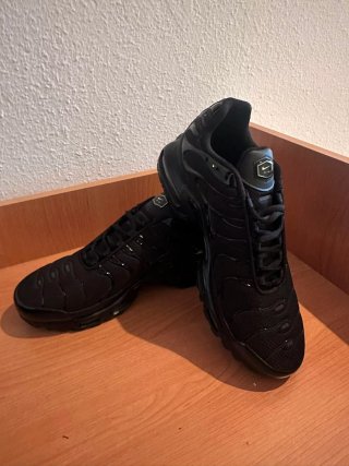 Nike TN Negras Talla 40