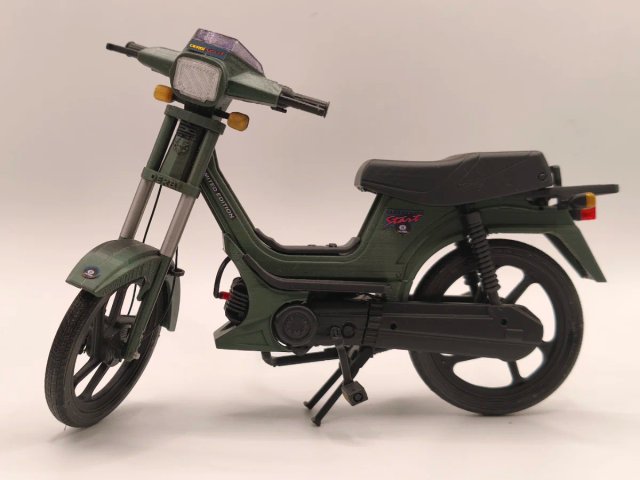 Maqueta Derbi Variant Bola 8 pedales