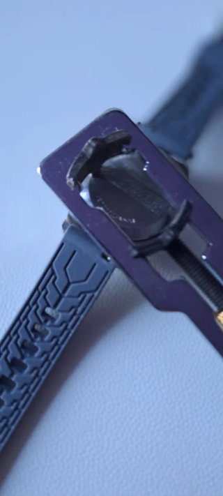 Orologio attrezzature lulizia riparazione sostituz