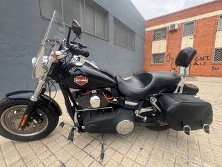Harley-Davidson Negra - Moto Cruiser