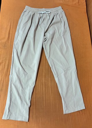 Pantalón de vestir beige Talla M