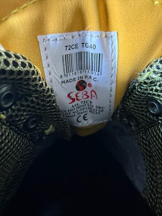 Scarpe antinfortunistiche nuove mai indossate
