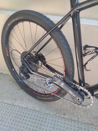 Bicicleta MTB 29" CARBONO