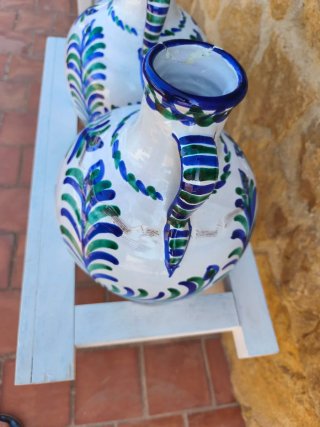 Juego de 2 jarrones de cerámica con soporte