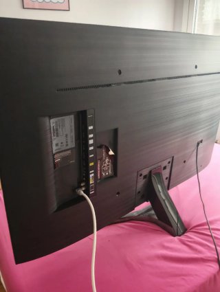 TV Samsung 49 Negra