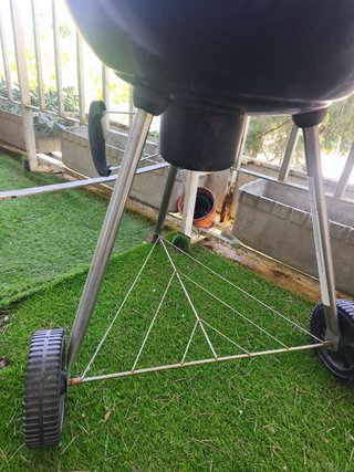Barbacoa portatil negra