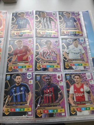 Álbum FIFA 365 Adrenalyn 2023