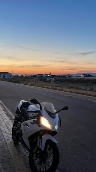 Aprilia RS 125 2T Blanca